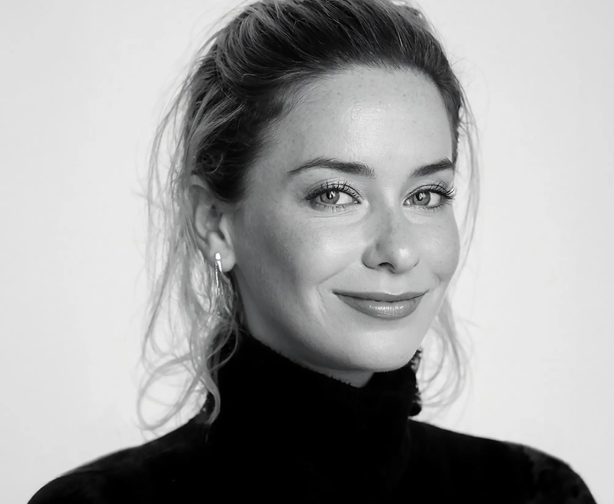 Leah Stern - Tech PR Consultant and Former CNN War Correspondent